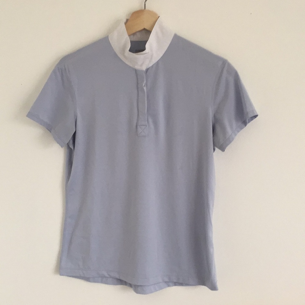 Sporty/ casual horseback button up shirt